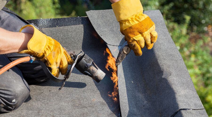 Professional residential roofers in Eldridge, MO